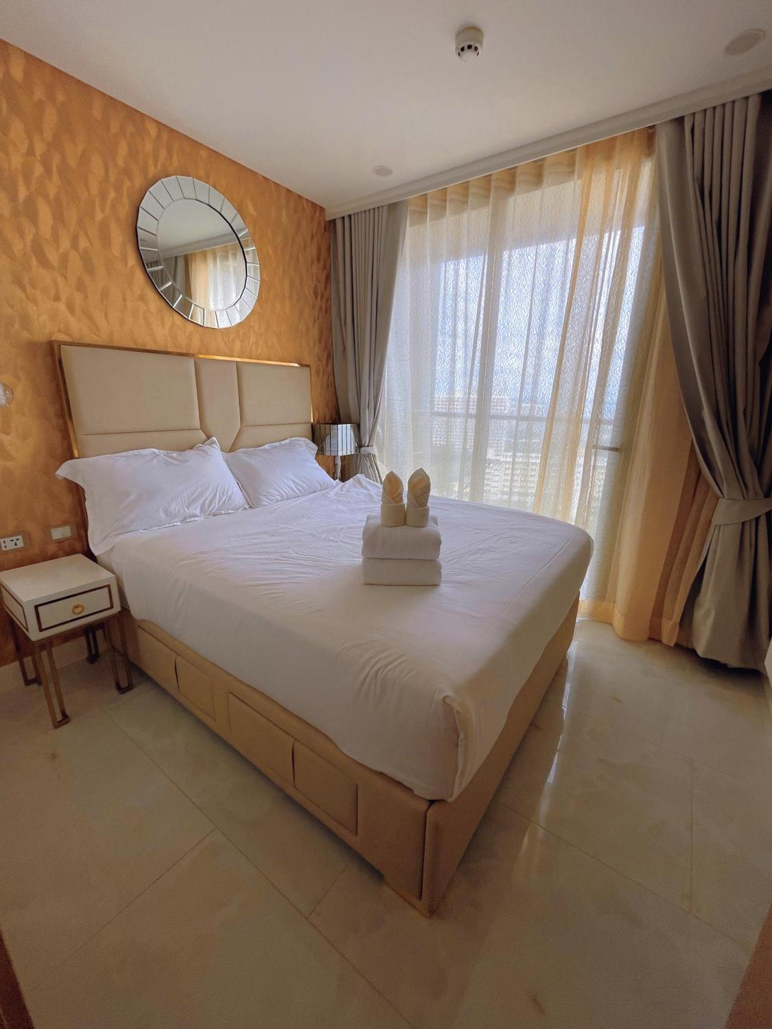 Copacabana Jomtien Condominium Exterior photo